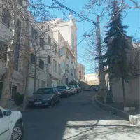 فروش کلنگی ۲۰۰متر مساحت زمین