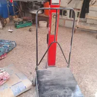 ۲عددقپون یا ترازو ۲۰۰ کیلویی