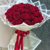دسته گل رز 15تا شاخه ب قیمت عمده فقط800هزار تومن