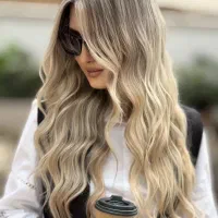 رنگ و لایت فیبروز کوتاهی اصلاح|خدمات آرایشگری و زیبایی|شیراز, شاهچراغ|دیوار