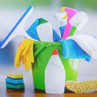 نظافت. تمیزکاری. کارگرمنزل