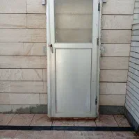 درب آلومینیومی،سنگین،مناسب سرویس و حمام و انباری