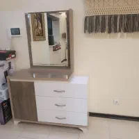 میز لوازم آرایش