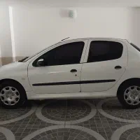 دویست وشش عروسک خانگی