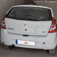 رنو ساندرو اتوماتیک کم کار ۹۶