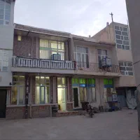 چهارصد متر زمین با چهار واحد ۱۰۰متری خانه