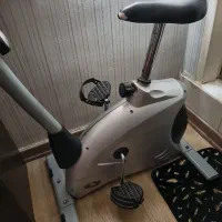 دوچرخه ثابت وکمربند ویبره چربی سوز|تجهیزات ورزشی|اندیشه, اندیشه فاز ۴|دیوار