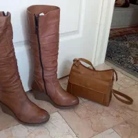بوت چرم ایتالیایی و کیف مارک villager در حد نو
