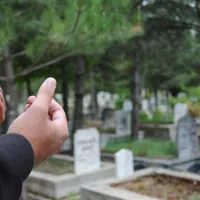 انجام ختم قران ونماز روزه اموات