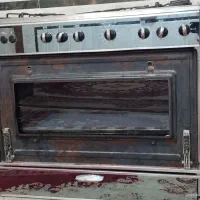 گاز فر دار فقط شیشه اش شکسته