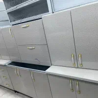 کابینت بدنه فلز درب چوب