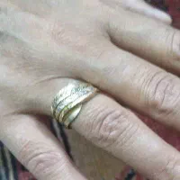 انگشترطلاگمشده