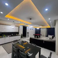 اجاره باغ ویلا استخر روباز چهارفصل آب گرم|اجارهٔ کوتاه‌مدت ویلا و باغ|تهران, اکباتان|دیوار