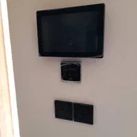 هوشمندسازی روشنایی، کلیدهای لمسی شیشه ای|مصالح و تجهیزات ساختمان|کرج, شهرک اوج|دیوار