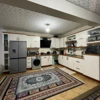 ۹۸ متر ۲ خواب/مرکز شهر