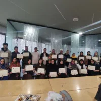 دوره تزریقات و کمک‌های اولیه و تکنسین داروخانه و..