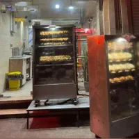 کارگر ساده فست فود