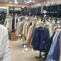 فروشنده خانم