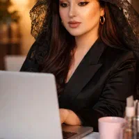 کار در منزل برای خانمها