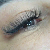 اکستنشن مژه حرفه ای باقیمت مناسب|خدمات آرایشگری و زیبایی|ملارد, |دیوار