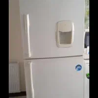 یخچال نیمه فریزر