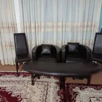 مبل چرمی با میز