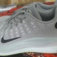 کتونی مناسب پیاده روی و روزمره سایز ۳۸|کیف، کفش، کمربند|رشت, منظریه|دیوار