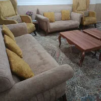 یک دست مبل هفت نفره همراه با میز وعسلی|مبلمان خانگی و میز عسلی|بندر گناوه, |دیوار