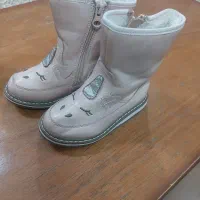 کفش یا بوت بچگانه خارجی