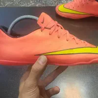 کفش فوتسال اورجینال سایز ۴۰ و ۴۰.۵|کیف، کفش، کمربند|تهران, ستارخان|دیوار