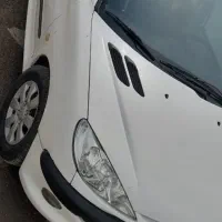 پژو 206 صندوقدار
