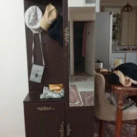 سرویس تخت و میز آرایش و جاکفشی درحد نو