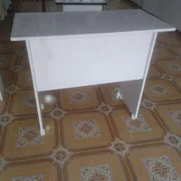کنگان تعدادی میز صندلی و دکور نو