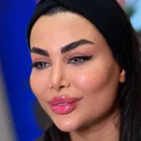 ساکشن شکم پهلوکاشت مو