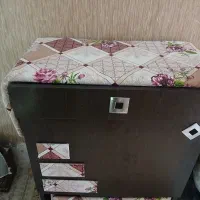 میز خیاطی و اتو و میز چهار کشو