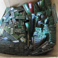 قطعات کامپیوتر جهت استخراج طلا