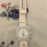 امگا سواچ‌نو بدون خط و خش همراه با جعبه