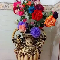 گل و گلدان|گل مصنوعی|میانه, |دیوار