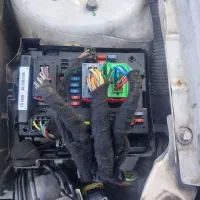 نصب جعبه فیوز درمحلbsm/ebcm/fam/ecu/