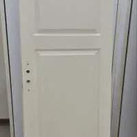 ۱ درب پی‌وی‌سی و ۲ درب چوبی سرویس|مصالح و تجهیزات ساختمان|شاهرود, |دیوار