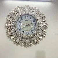 ساعت دیواری