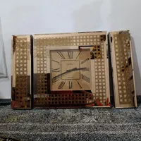 ساعت دیواری