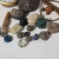 سنگ قدیمی و قیمتی