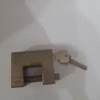 قفل کتابی