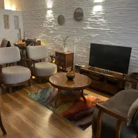 نیم ست مبل با میز وسط کاملا سالم|مبلمان خانگی و میز عسلی|کرج, کوی مهر|دیوار