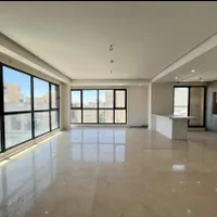 ۱۴۰ متری، ۳ خوابه، ویو ابدی_متریال مرغوب