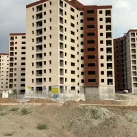 100متری-دو-خواب-برخیابان-اصلی-گیلاوندپارکینگ-مسقف
