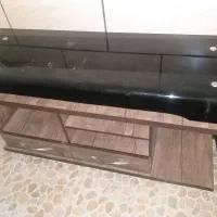 میز تلوزیون ام دی اف شیشه ای