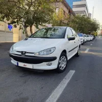 206اس دی v8
