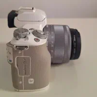 دوربین Canon و لوازم کاملا نو